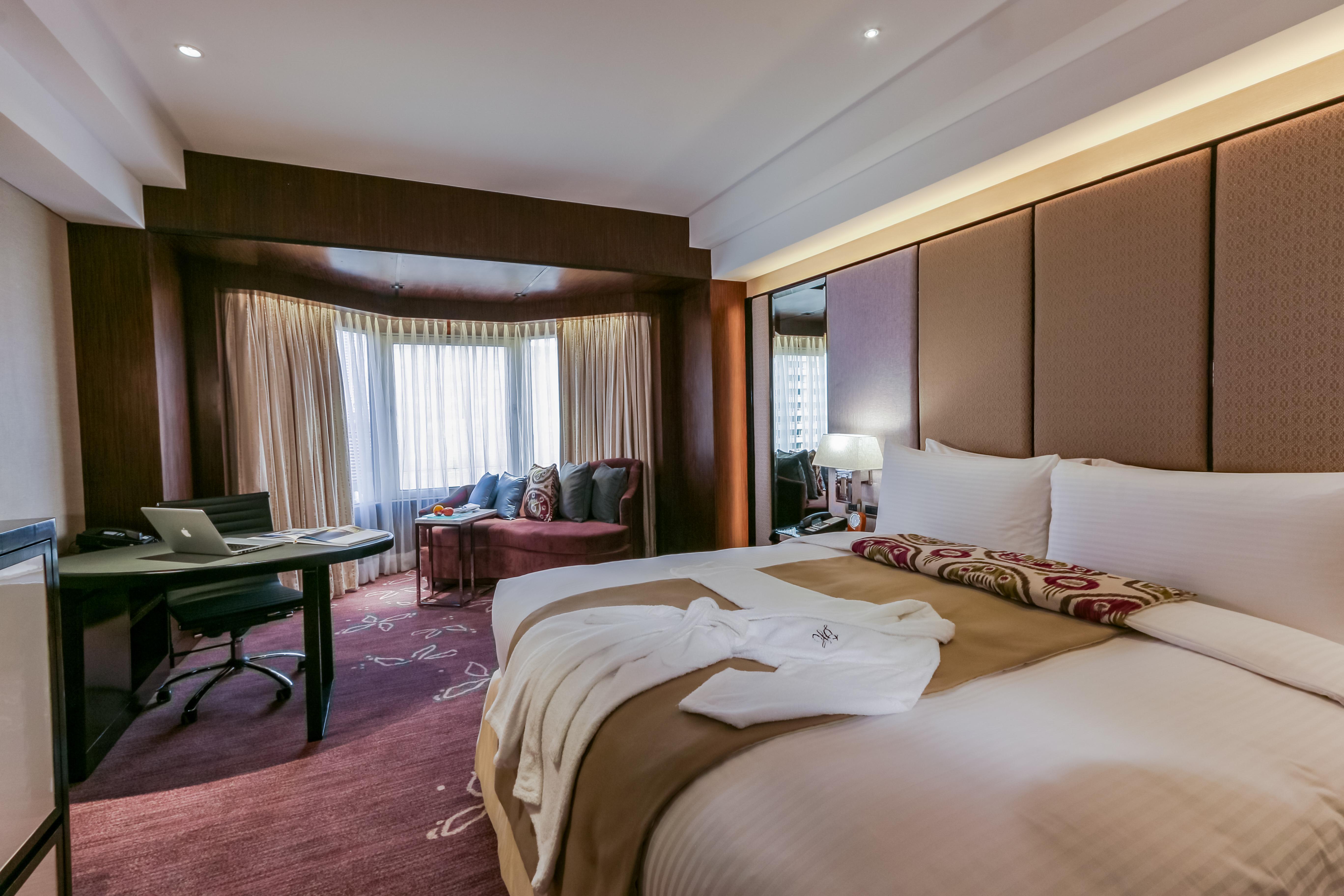 Diamond Hotel Philippines Manila Dış mekan fotoğraf