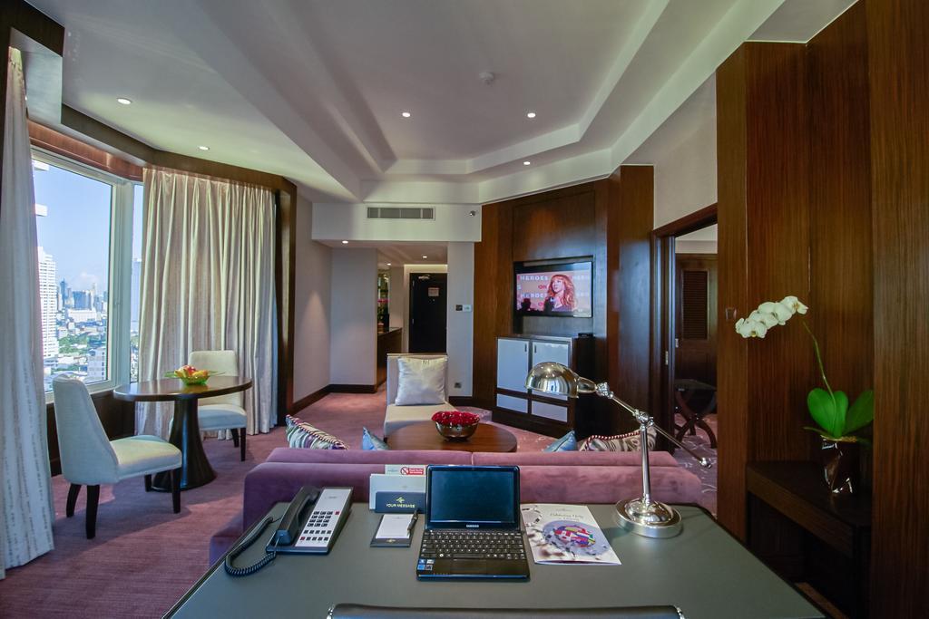 Diamond Hotel Philippines Manila Dış mekan fotoğraf