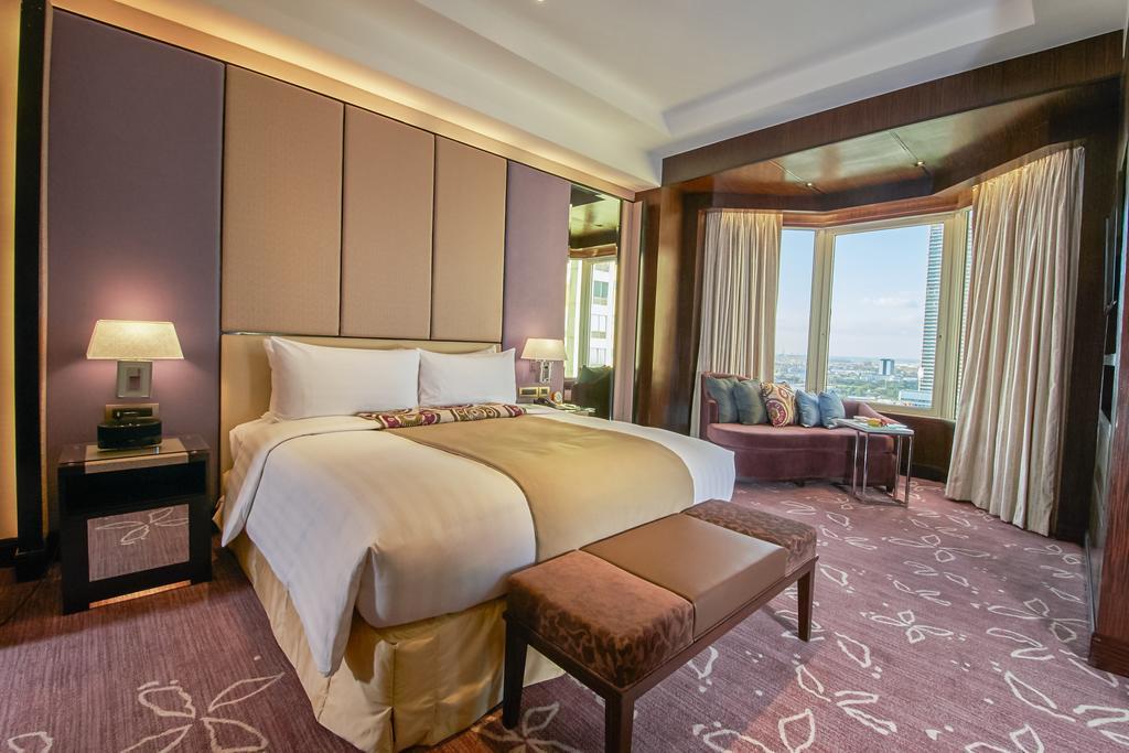 Diamond Hotel Philippines Manila Dış mekan fotoğraf